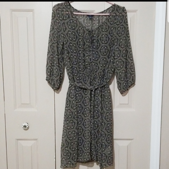 Banana Republic Dresses & Skirts - BANANA  REPUBLIC button down dress